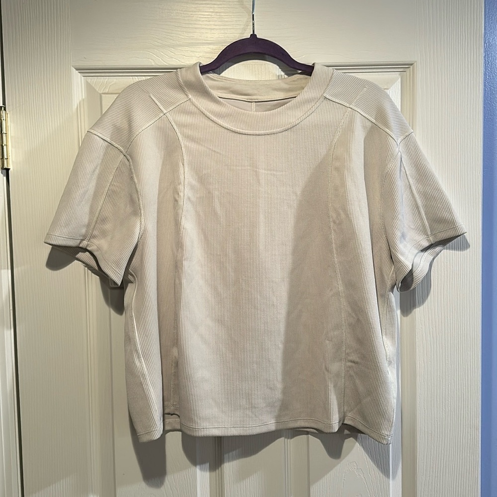 Lululemon Softstreme Short Sleeve Shirt